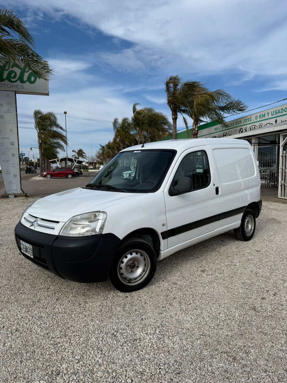Citroen - BERLINGO PACK SEG  - 1.4 FURGON  - 2013